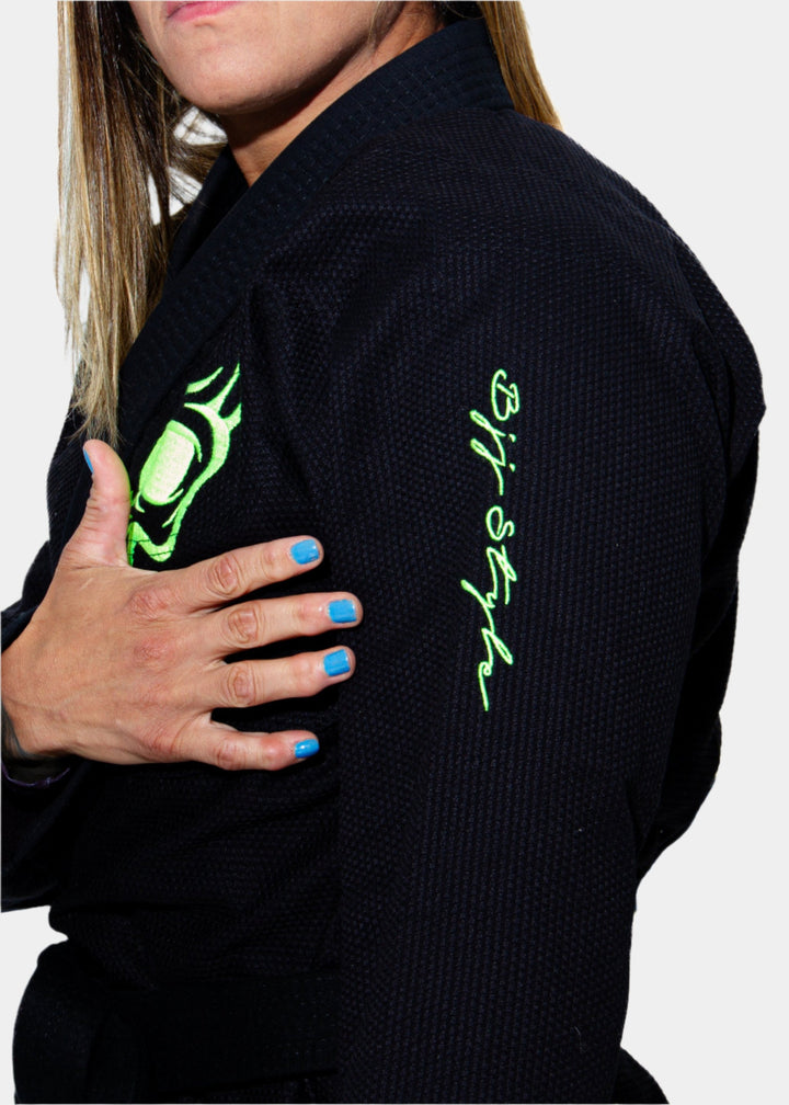 womes bjj gi right side